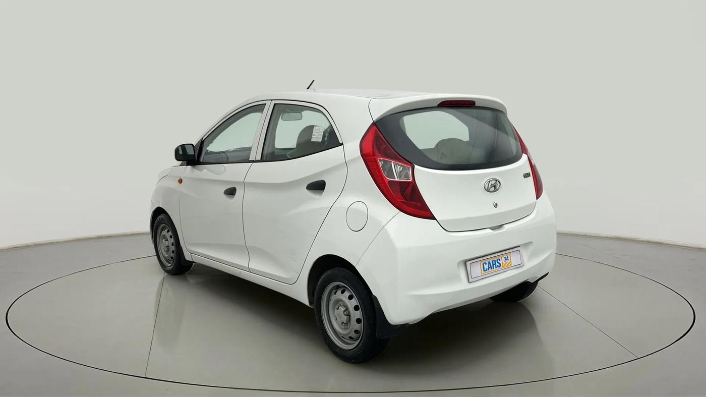 2017 Hyundai Eon ERA +, Petrol, Manual, 28,943 km, Left Back Diagonal