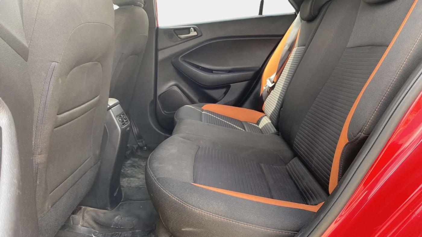 2015 Hyundai i20 Active 1.2 SX, Petrol, Manual, 78,570 km, Right Side Rear Door Cabin