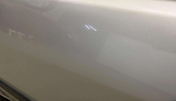 2013 Maruti Ritz VXI, Petrol, Manual, 39,700 km, Front passenger door - Minor scratches