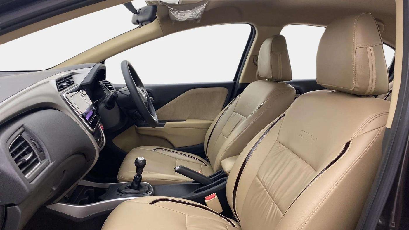 2017 Honda City 1.5L I-VTEC V MT, Petrol, Manual, 69,456 km, Right Side Front Door Cabin