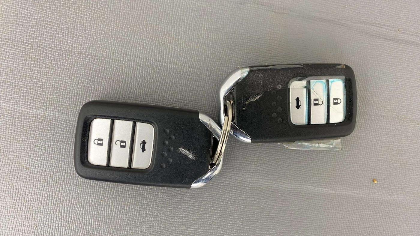 2017 Honda City 1.5L I-VTEC V MT, Petrol, Manual, 69,456 km, Key Close Up