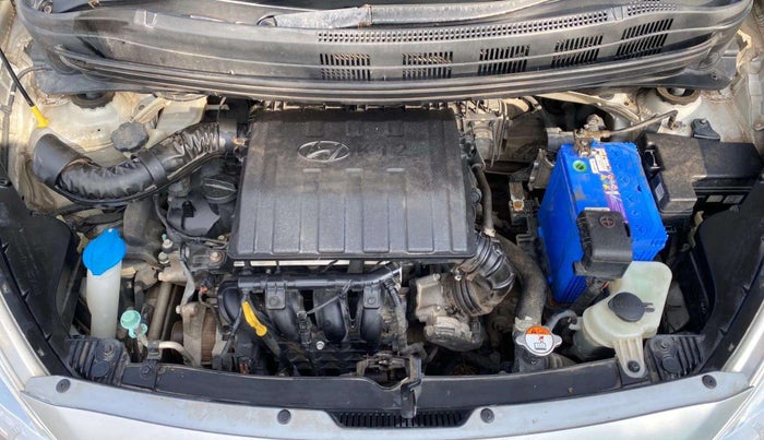 2016 Hyundai Grand i10 ASTA (O) 1.2 KAPPA VTVT, Petrol, Manual, 68,139 km, Open Bonet