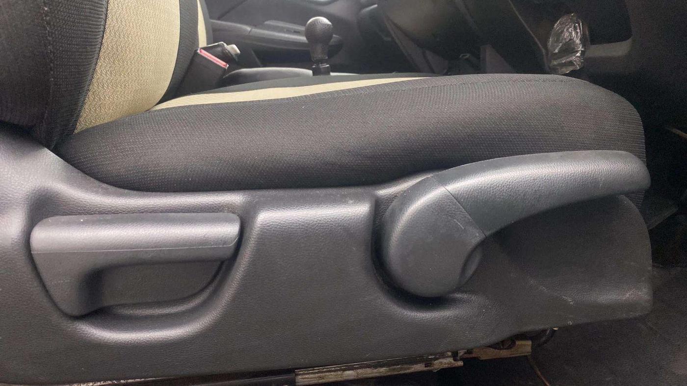 2017 Honda Jazz 1.2L I-VTEC VX, Petrol, Manual, 66,377 km, Driver Side Adjustment Panel