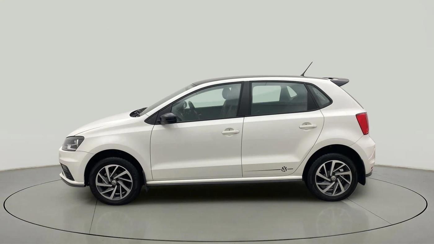 2021 Volkswagen Polo COMFORTLINE 1.0L TSI, Petrol, Manual, 28,640 km, Left Side