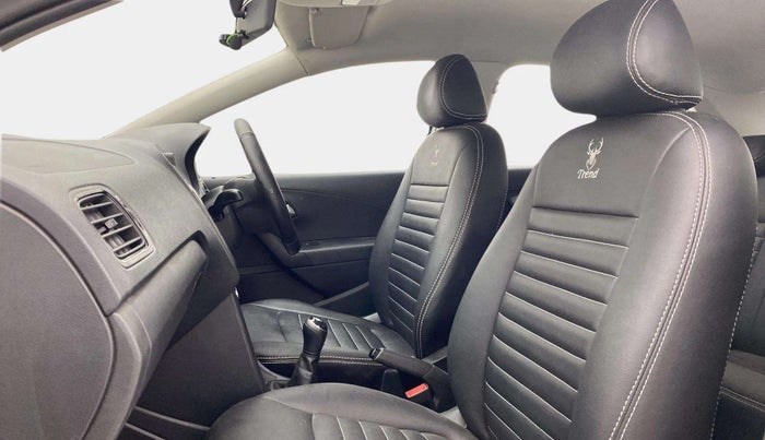 2021 Volkswagen Polo COMFORTLINE 1.0L TSI, Petrol, Manual, 28,640 km, Right Side Front Door Cabin