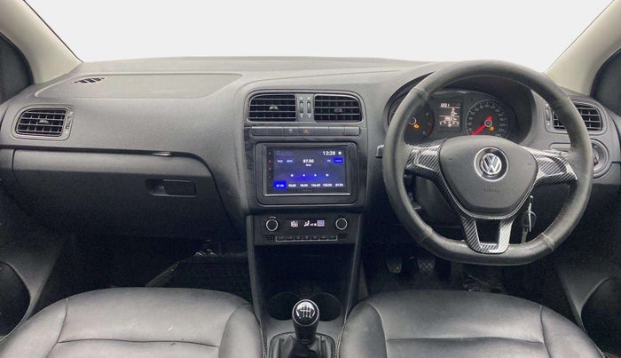 2021 Volkswagen Polo COMFORTLINE 1.0L TSI, Petrol, Manual, 28,640 km, Dashboard