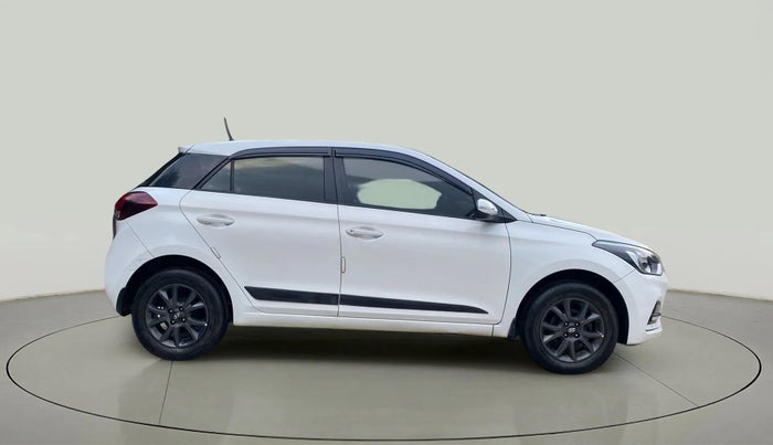 2020 Hyundai Elite i20 SPORTZ PLUS 1.2, Petrol, Manual, 42,706 km, Right Side