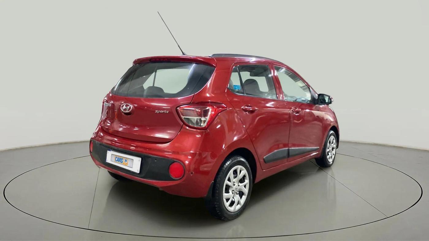 2018 Hyundai Grand i10 SPORTZ 1.2 KAPPA VTVT, Petrol, Manual, 13,458 km, Right Back Diagonal