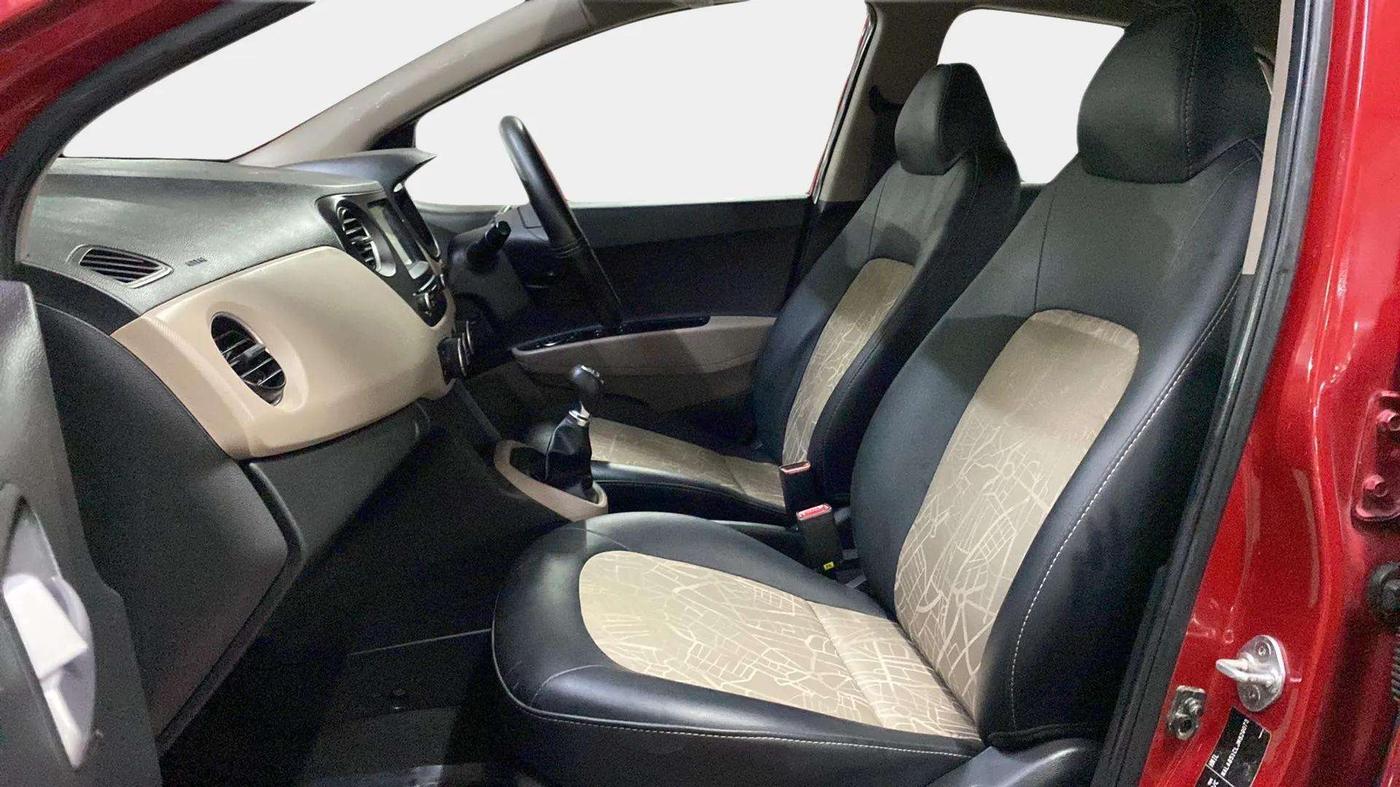 2018 Hyundai Grand i10 SPORTZ 1.2 KAPPA VTVT, Petrol, Manual, 13,458 km, Right Side Front Door Cabin