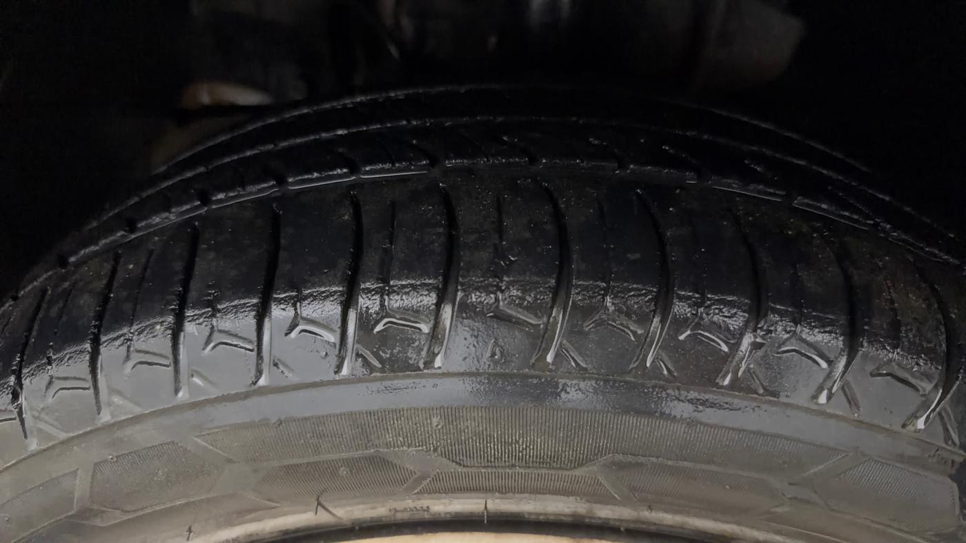2019 Tata Tiago WIZZ EDITION PETROL, Petrol, Manual, 98,781 km, Left Front Tyre Tread