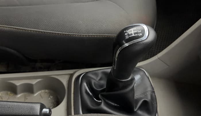 2019 Tata Tiago WIZZ EDITION PETROL, Petrol, Manual, 98,781 km, Gear Lever
