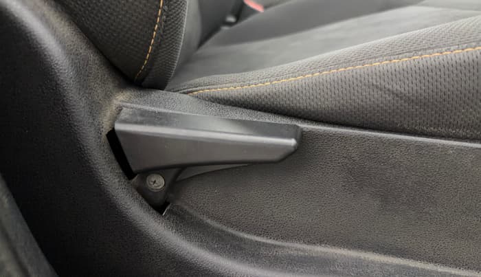 2019 Tata Tiago WIZZ EDITION PETROL, Petrol, Manual, 98,781 km, Driver Side Adjustment Panel