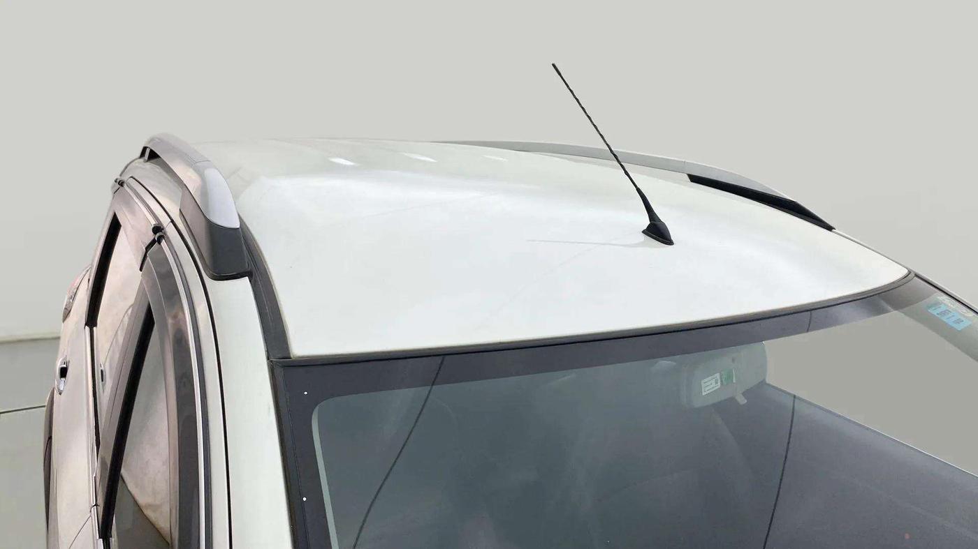 2022 Maruti XL6 ALPHA MT, CNG, Manual, 20,804 km, Roof