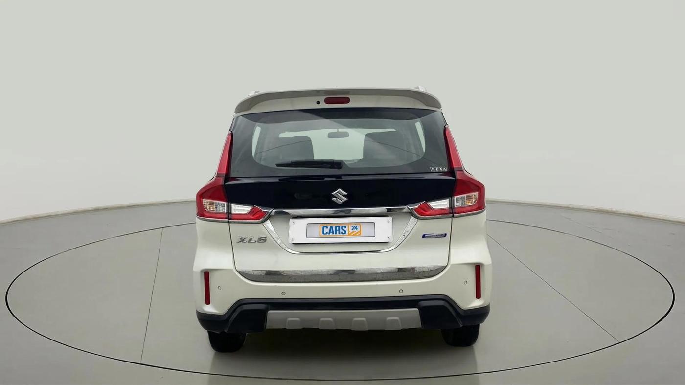 2022 Maruti XL6 ALPHA MT, CNG, Manual, 20,804 km, Back/Rear