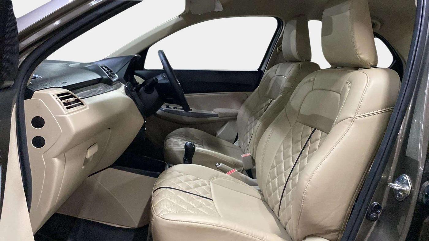 2023 Maruti Dzire ZXI, Petrol, Manual, 10,110 km, Right Side Front Door Cabin