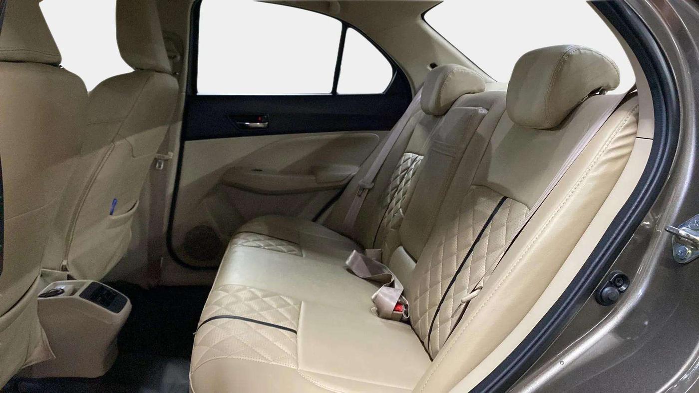 2023 Maruti Dzire ZXI, Petrol, Manual, 10,110 km, Right Side Rear Door Cabin