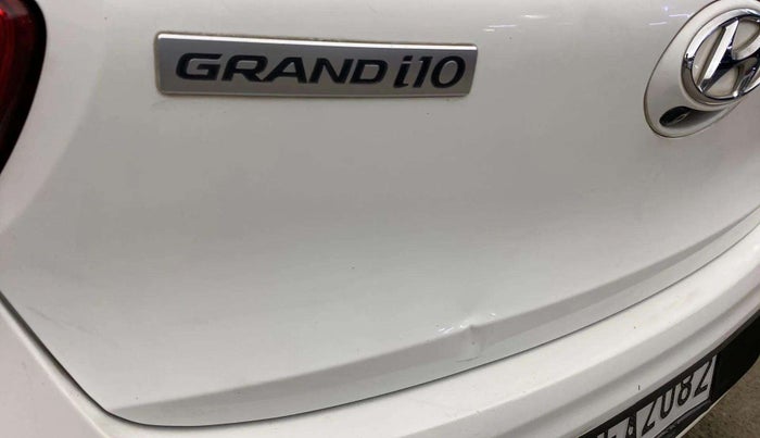 2019 Hyundai Grand i10 SPORTZ 1.2 KAPPA VTVT, Petrol, Manual, 26,056 km, Dicky (Boot door) - Slightly dented