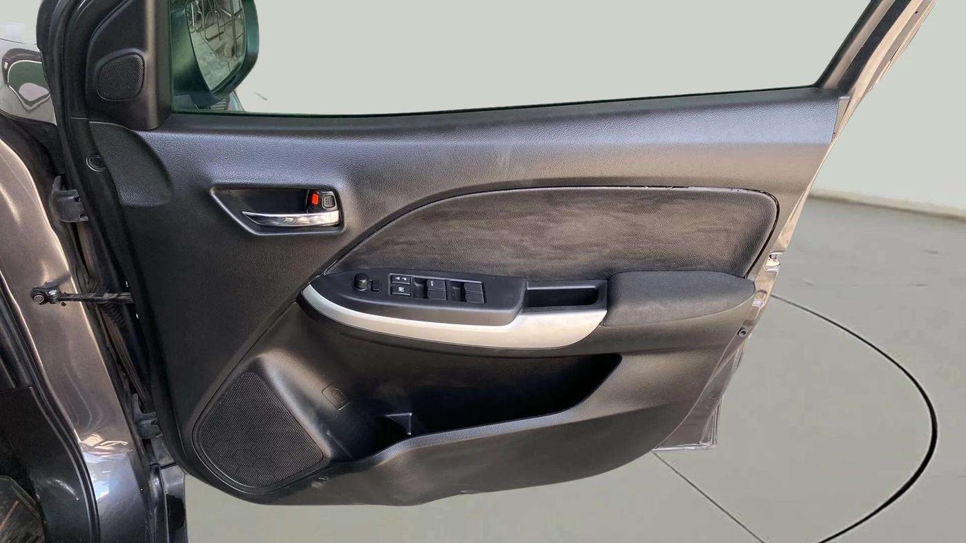 2016 Maruti Baleno ZETA PETROL 1.2, Petrol, Manual, 97,560 km, Driver Side Door Panels Control