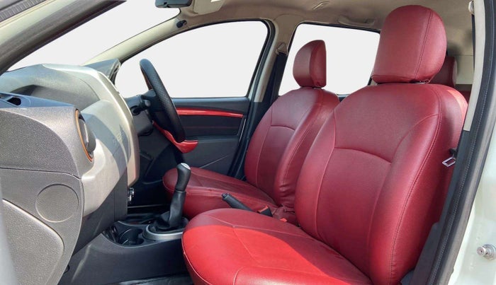 2016 Renault Duster 85 PS RXS MT DIESEL, Diesel, Manual, 58,474 km, Right Side Front Door Cabin