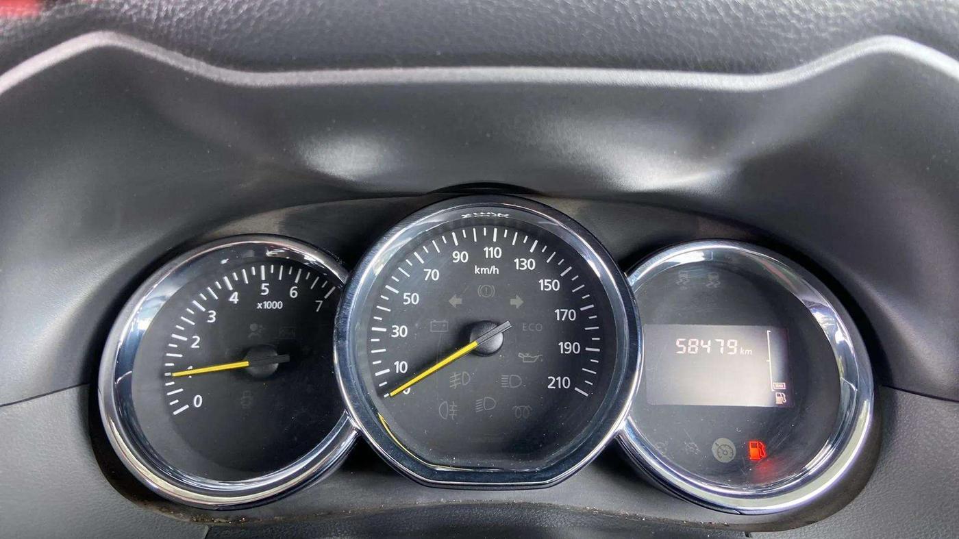 2016 Renault Duster 85 PS RXS MT DIESEL, Diesel, Manual, 58,474 km, Odometer Image