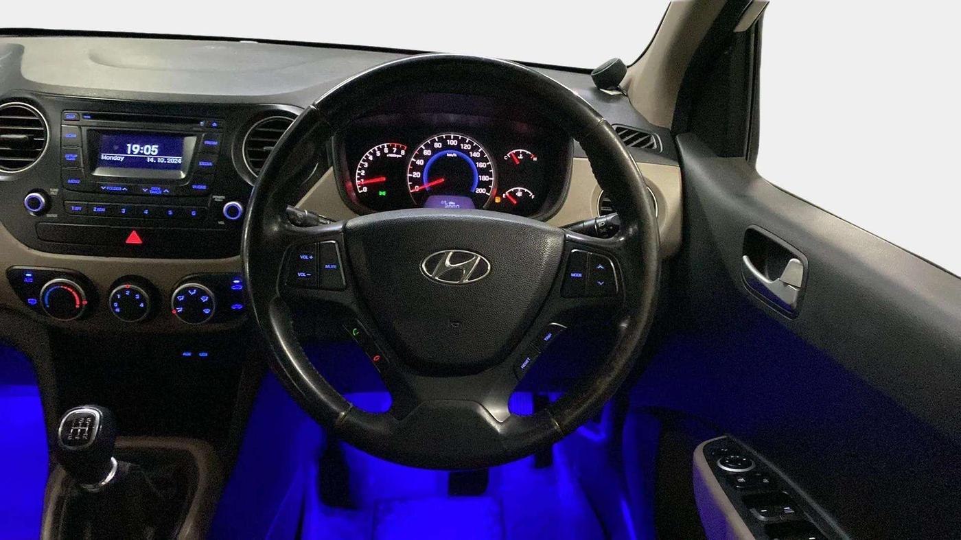 2015 Hyundai Grand i10 ASTA 1.2 KAPPA VTVT, Petrol, Manual, 47,888 km, Steering Wheel Close Up