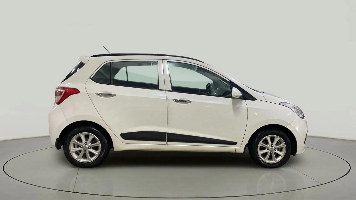 2015 Hyundai Grand i10 ASTA 1.2 KAPPA VTVT, Petrol, Manual, 47,888 km, Right Side View