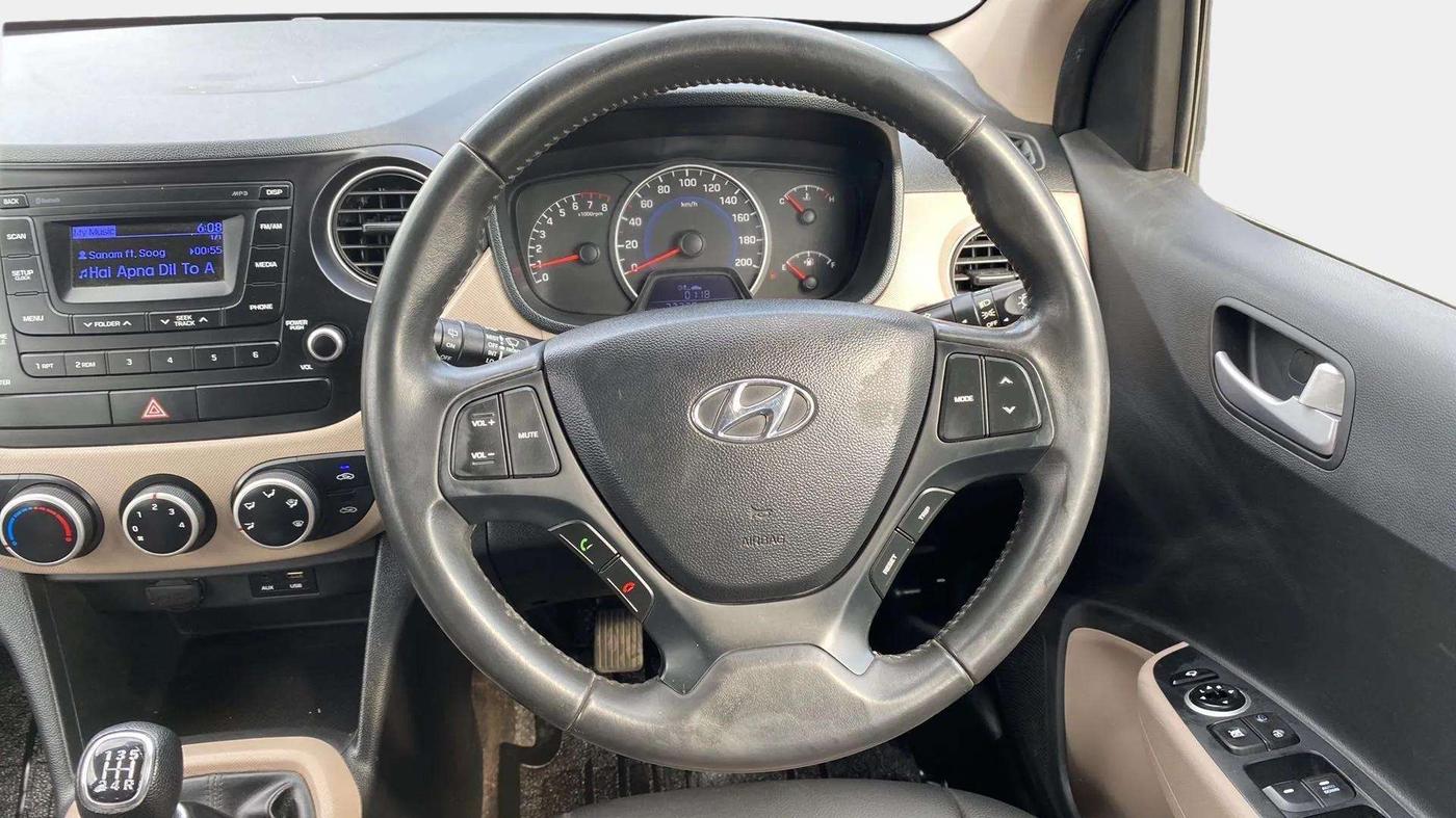 2016 Hyundai Grand i10 ASTA 1.2 KAPPA VTVT, Petrol, Manual, 77,283 km, Steering Wheel Close Up
