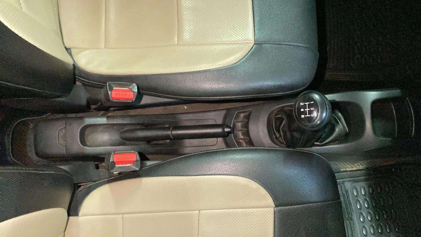 2018 Maruti Wagon R 1.0 LXI CNG, CNG, Manual, 54,648 km, Gear Lever