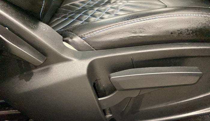 2024 Tata PUNCH ACCOMPLISHED SUNROOF MT, Petrol, Manual, 8,519 km, Driver Side Adjustment Panel