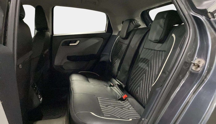 2020 Tata ALTROZ XZ PETROL, Petrol, Manual, 17,935 km, Right Side Rear Door Cabin