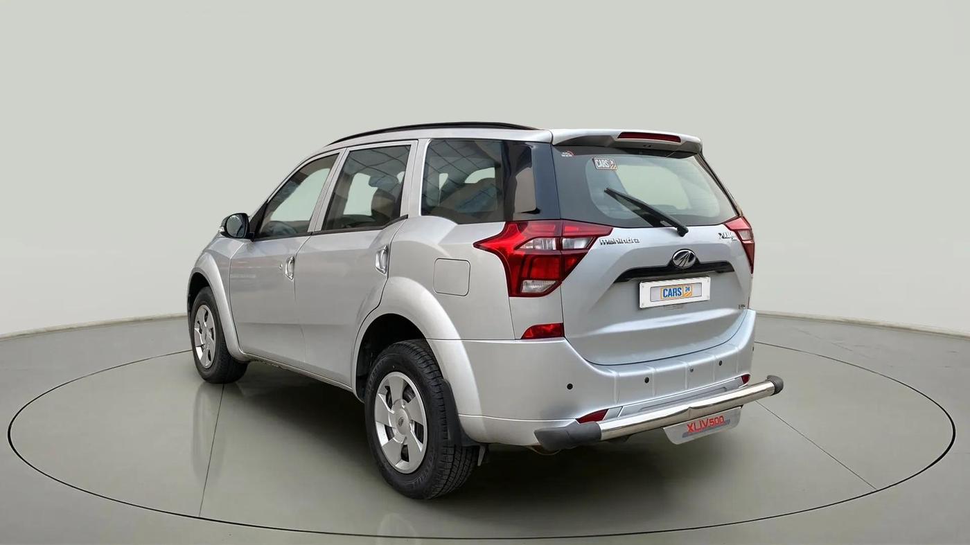 2018 Mahindra XUV500 W5, Diesel, Manual, 48,839 km, Left Back Diagonal