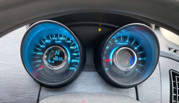 2018 Mahindra XUV500 W5, Diesel, Manual, 48,839 km, Odometer Image