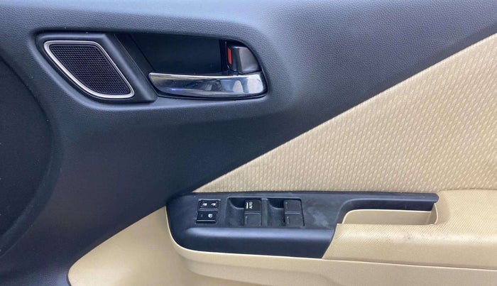 2019 Honda City 1.5L I-VTEC VX CVT, Petrol, Automatic, 52,099 km, Driver Side Door Panels Control