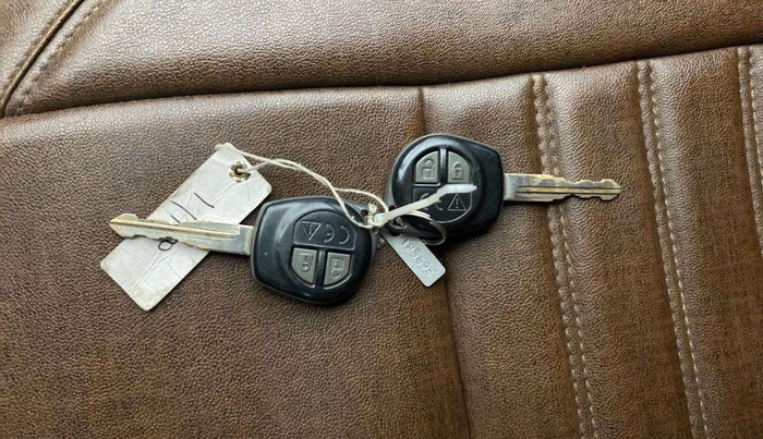 2019 Maruti Baleno DELTA PETROL 1.2, CNG, Manual, 72,052 km, Key Close Up