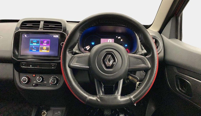 2022 Renault Kwid RXT 1.0 AMT (O), Petrol, Automatic, 16,149 km, Steering Wheel Close Up
