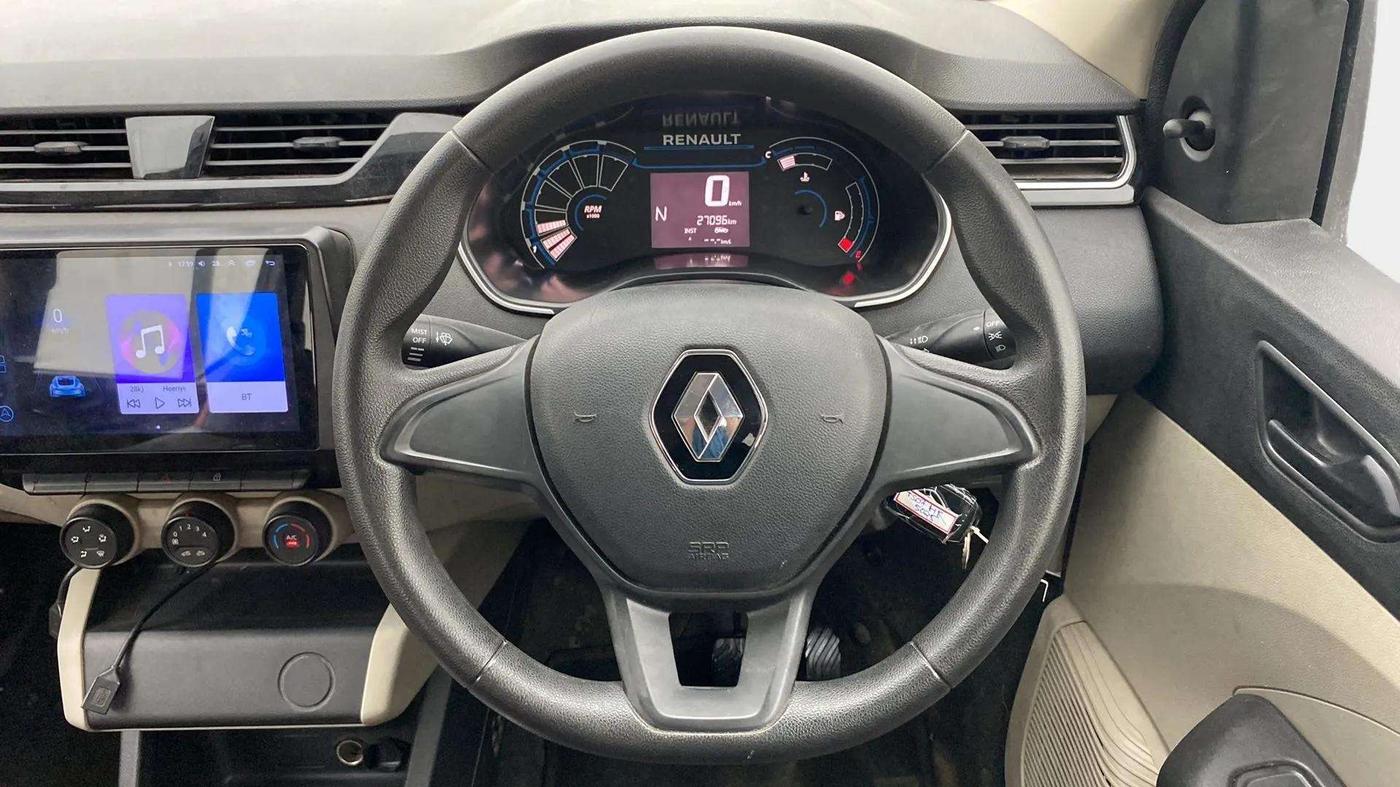 2020 Renault TRIBER RXL AMT, Petrol, Automatic, 27,433 km, Steering Wheel Close Up