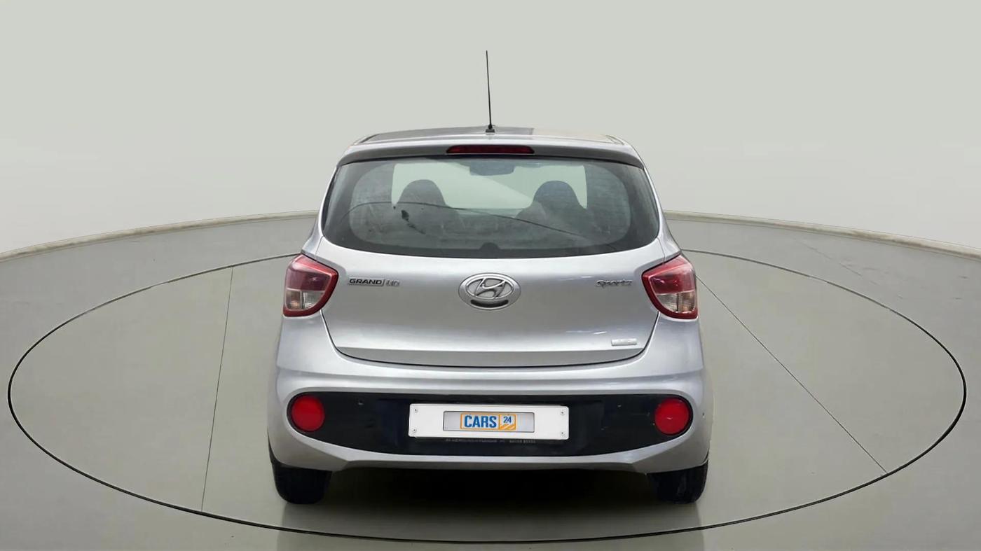 2017 Hyundai Grand i10 SPORTZ 1.2 KAPPA VTVT, Petrol, Manual, 39,425 km, Back/Rear