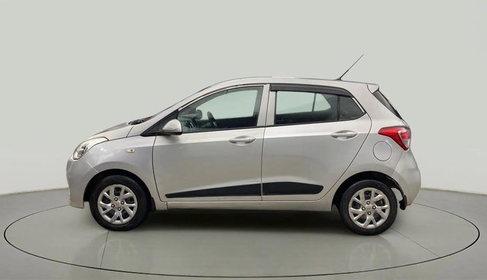 2017 Hyundai Grand i10 SPORTZ 1.2 KAPPA VTVT, Petrol, Manual, 39,425 km, Left Side