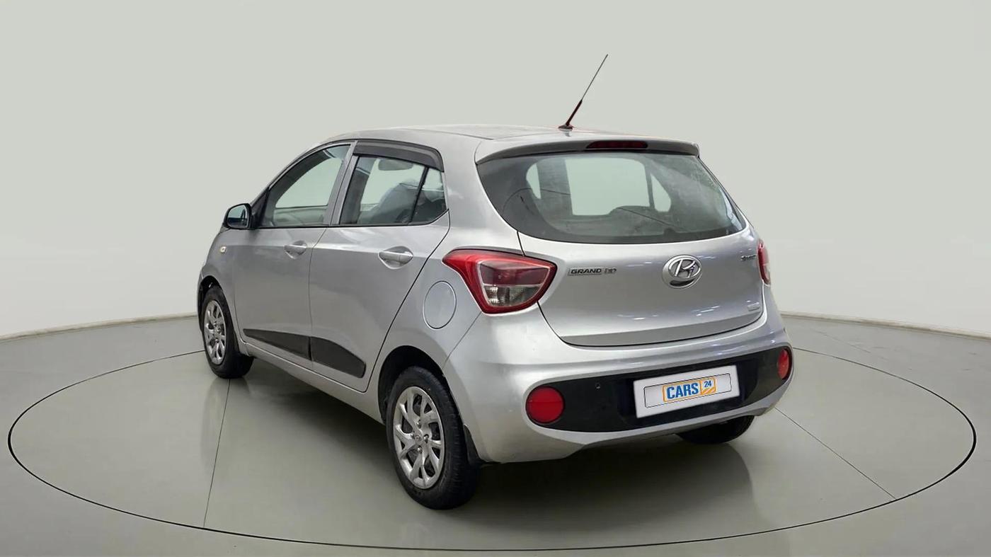 2017 Hyundai Grand i10 SPORTZ 1.2 KAPPA VTVT, Petrol, Manual, 39,425 km, Left Back Diagonal