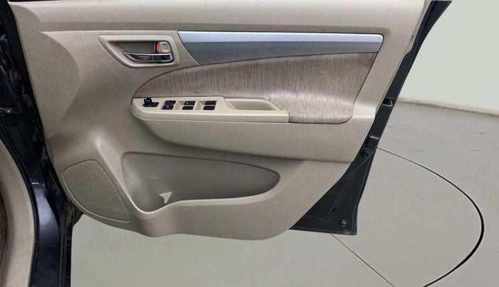 2014 Maruti Ertiga VXI, Petrol, Manual, 42,719 km, Driver Side Door Panels Control