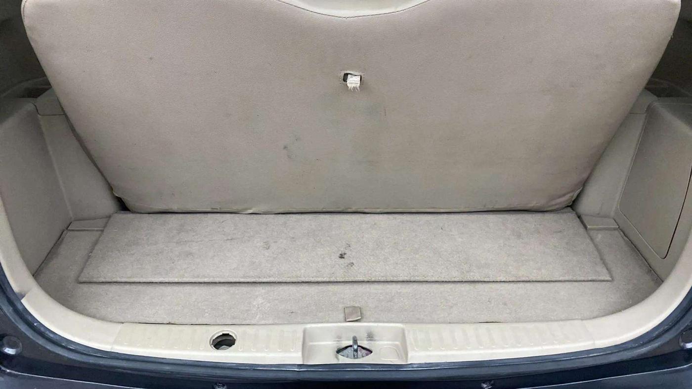 2014 Maruti Ertiga VXI, Petrol, Manual, 42,719 km, Boot Inside