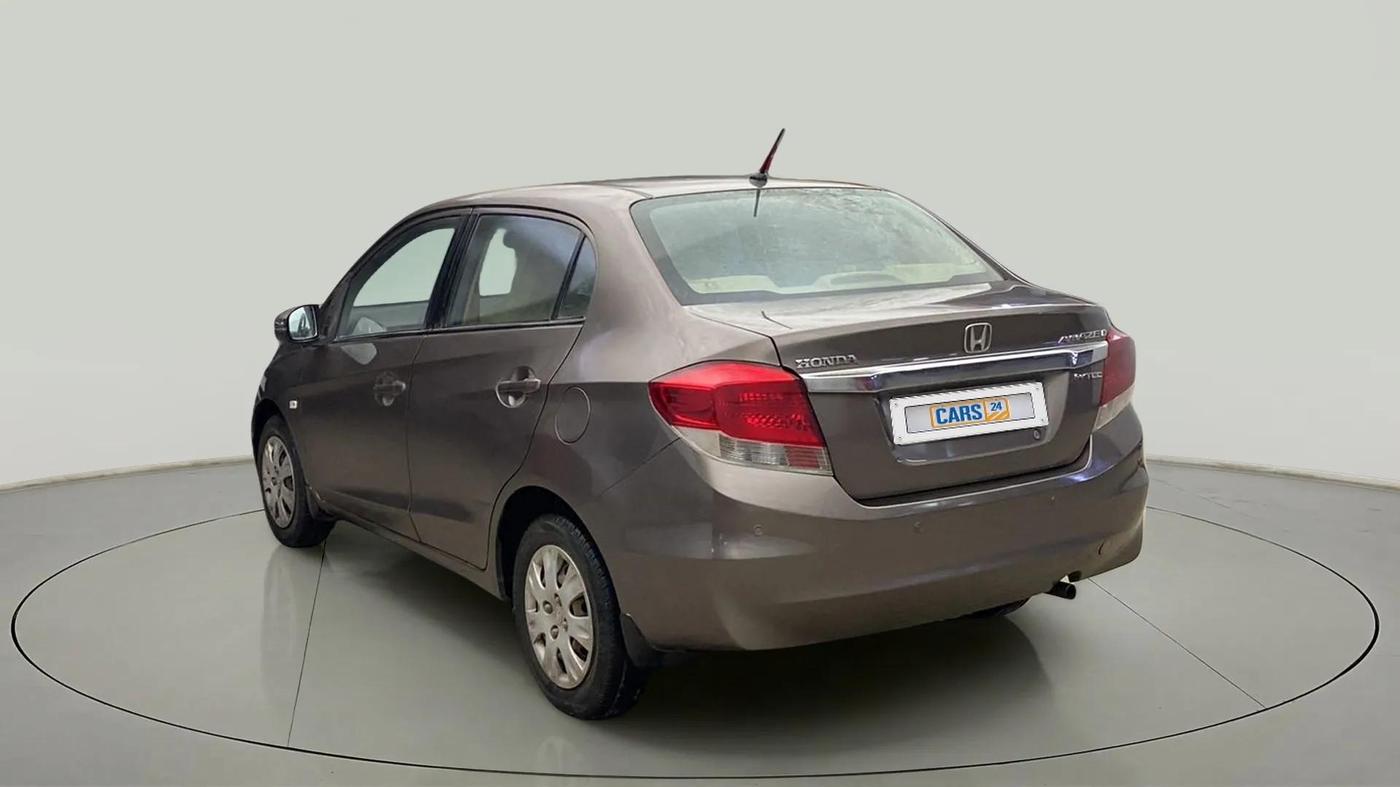 2015 Honda Amaze 1.2L I-VTEC S, Petrol, Manual, 1,16,519 km, Left Back Diagonal