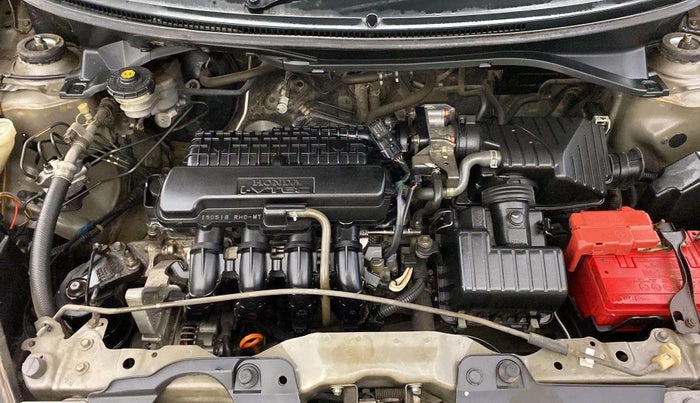2015 Honda Amaze 1.2L I-VTEC S, Petrol, Manual, 1,16,519 km, Open Bonet
