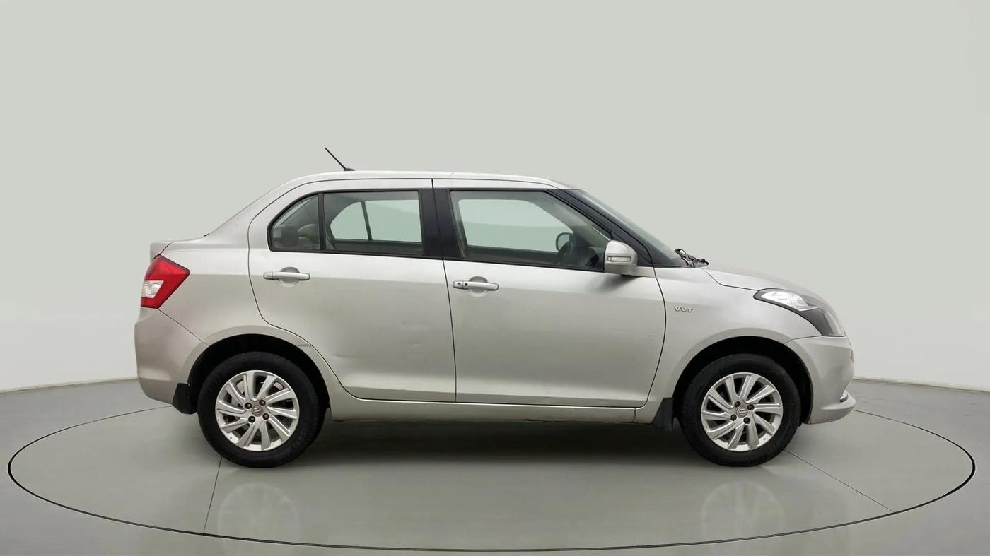 2015 Maruti Swift Dzire ZXI, Petrol, Manual, 76,281 km, Right Side View