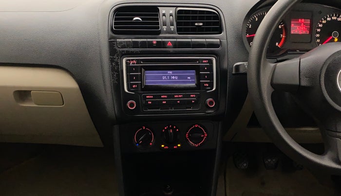 2014 Volkswagen Polo COMFORTLINE 1.2L, Petrol, Manual, 61,656 km, Air Conditioner