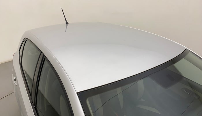 2014 Volkswagen Polo COMFORTLINE 1.2L, Petrol, Manual, 61,656 km, Roof