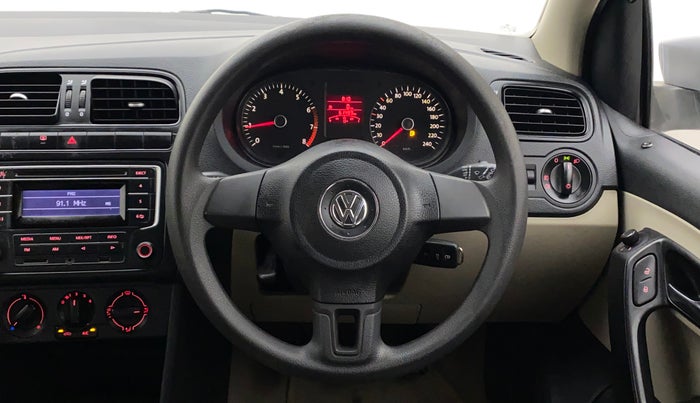 2014 Volkswagen Polo COMFORTLINE 1.2L, Petrol, Manual, 61,656 km, Steering Wheel Close Up