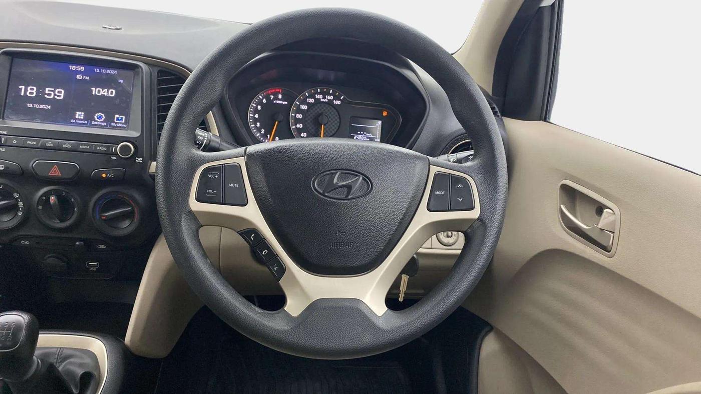 2019 Hyundai NEW SANTRO SPORTZ MT, Petrol, Manual, 25,077 km, Steering Wheel Close Up
