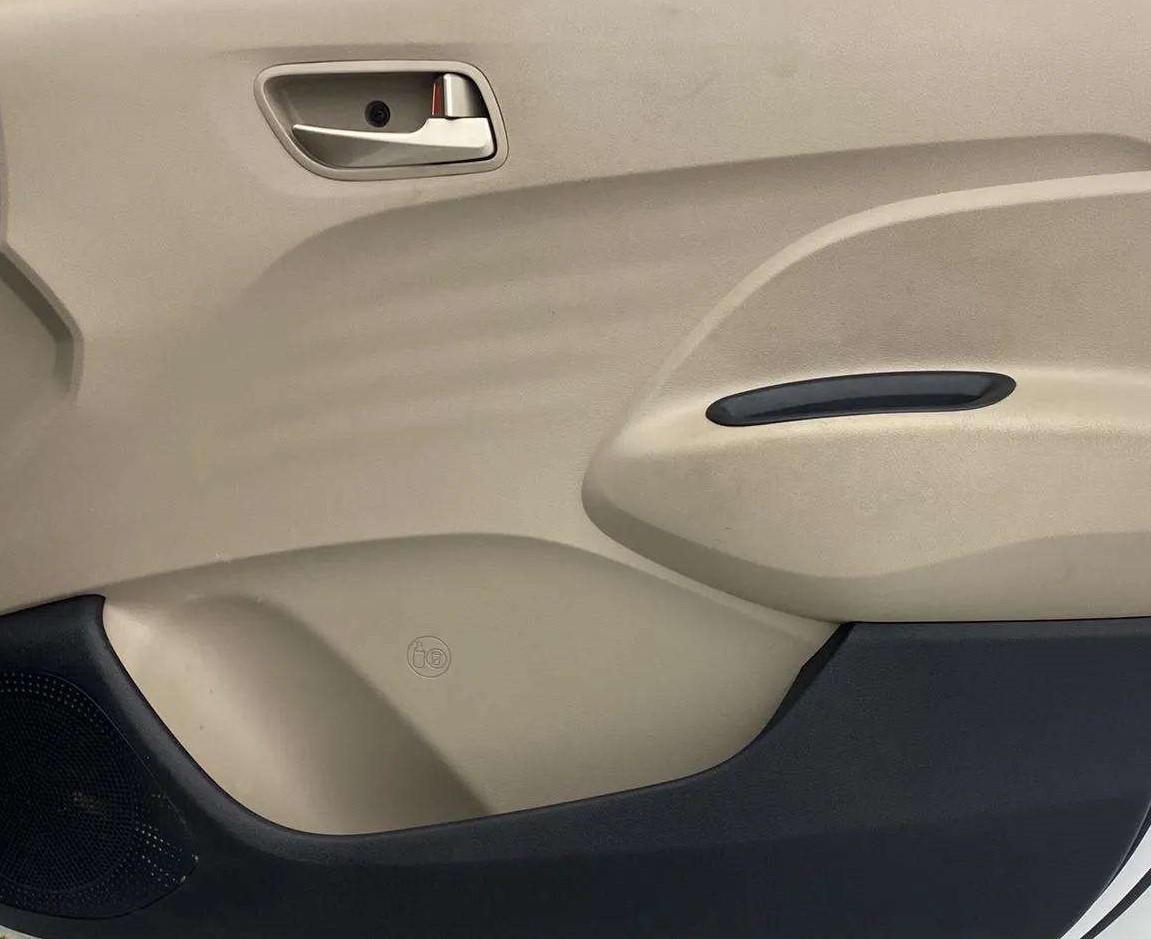 2019 Hyundai NEW SANTRO SPORTZ MT, Petrol, Manual, 25,077 km, Driver Side Door Panels Control