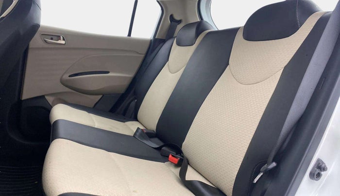 2019 Hyundai NEW SANTRO SPORTZ MT, Petrol, Manual, 25,077 km, Right Side Rear Door Cabin
